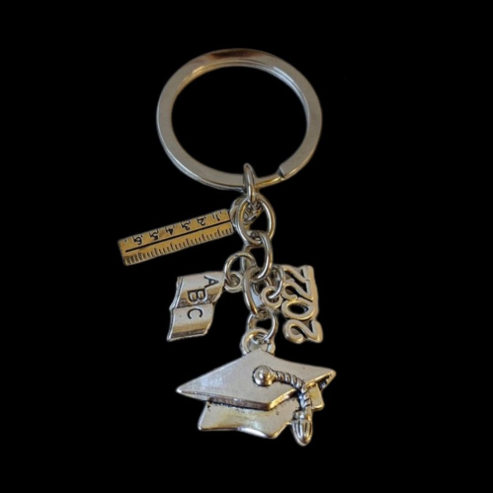 4/$20 2022 graduation keychain keyring key chain ring cap hat charms ruler